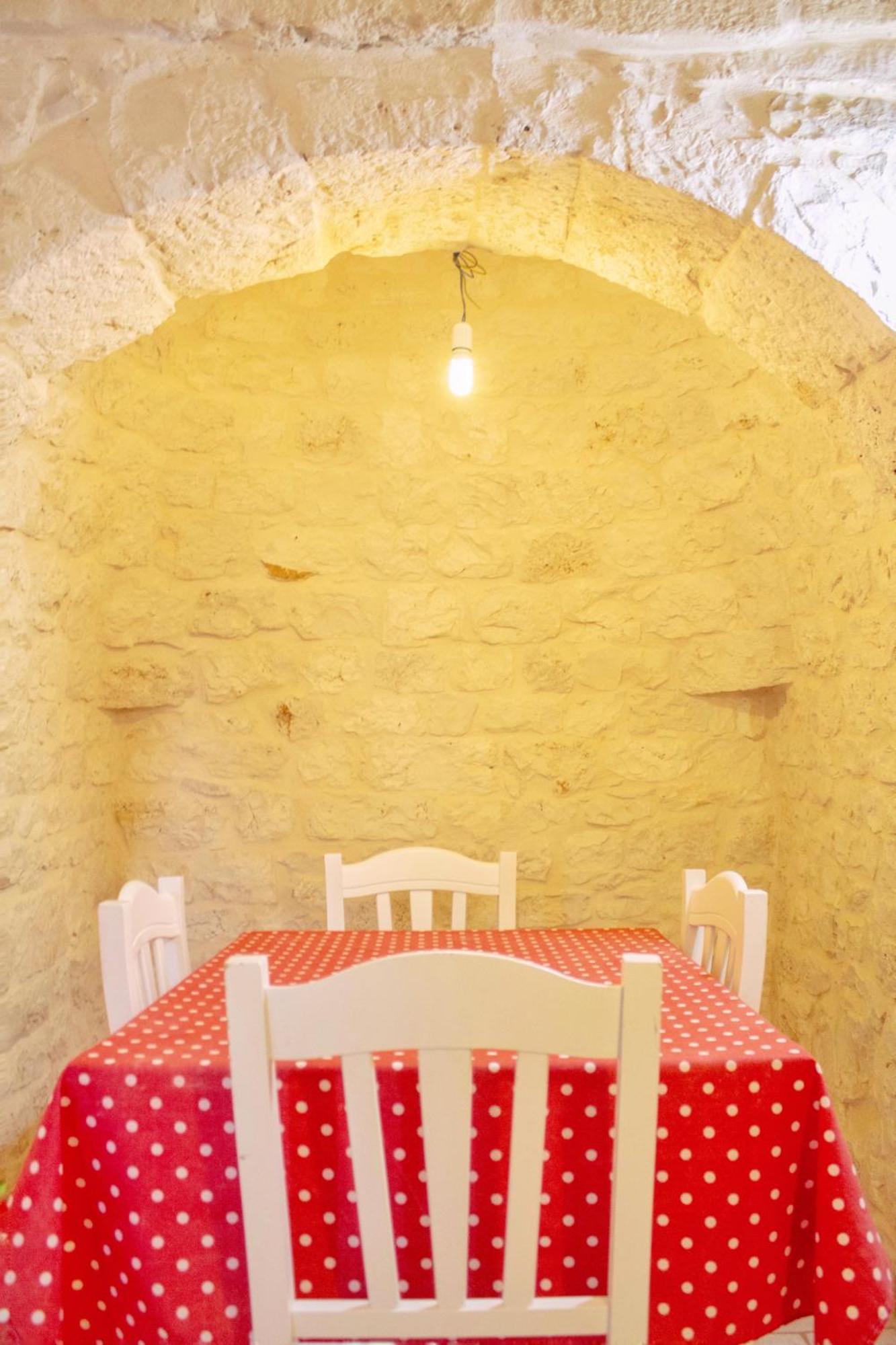 Il Trullo Di Francesca Vila Ceglie Messapica Exterior foto